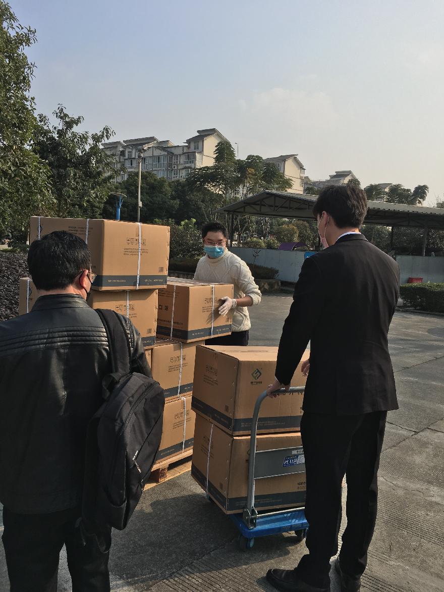 口罩送到