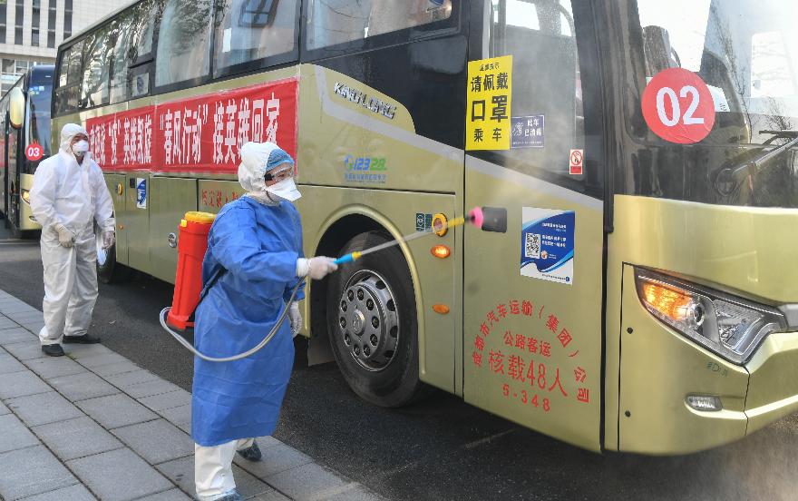 23大巴消毒