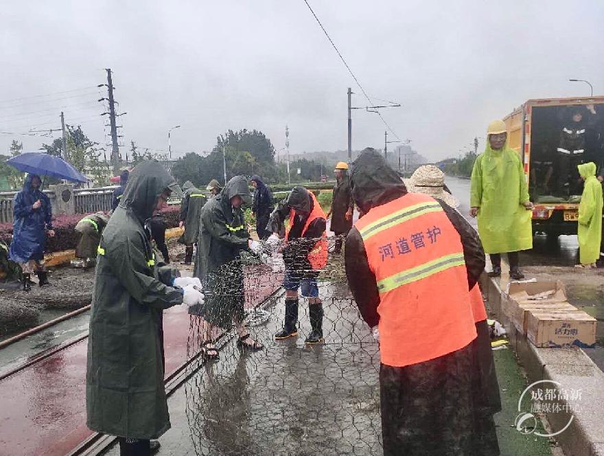 加固河堤