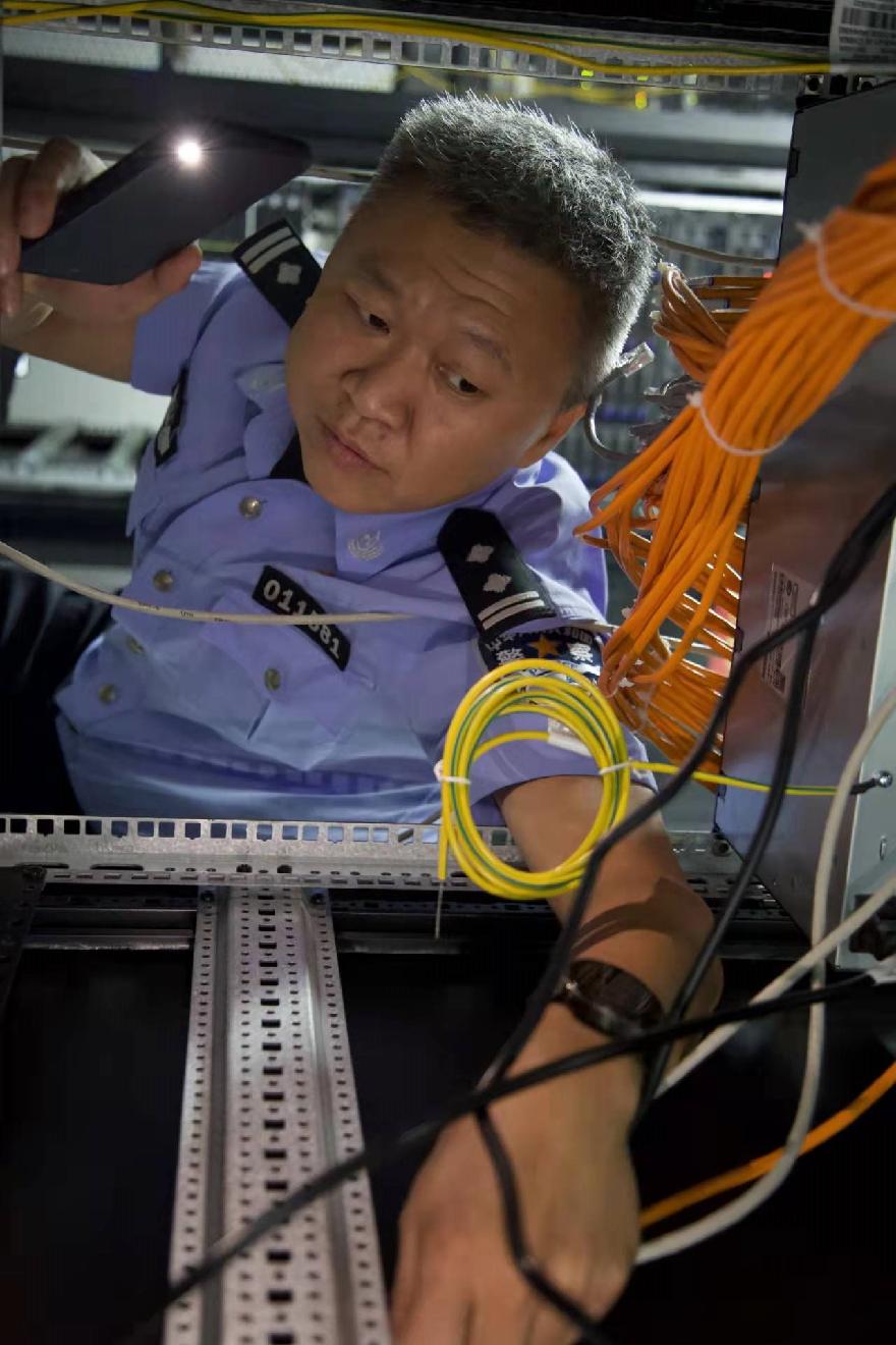 李振宇