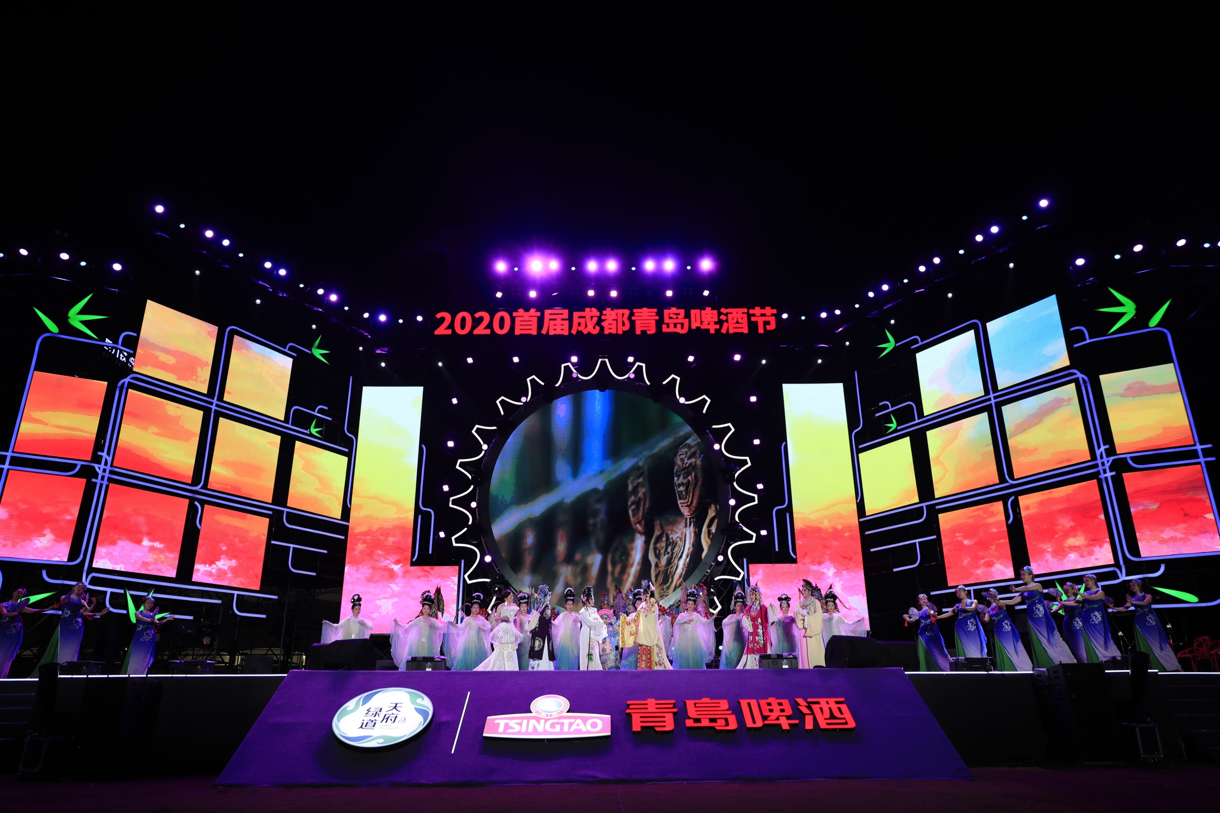 成都青岛啤酒节来了!这周每晚都可以来桂溪公园干一杯