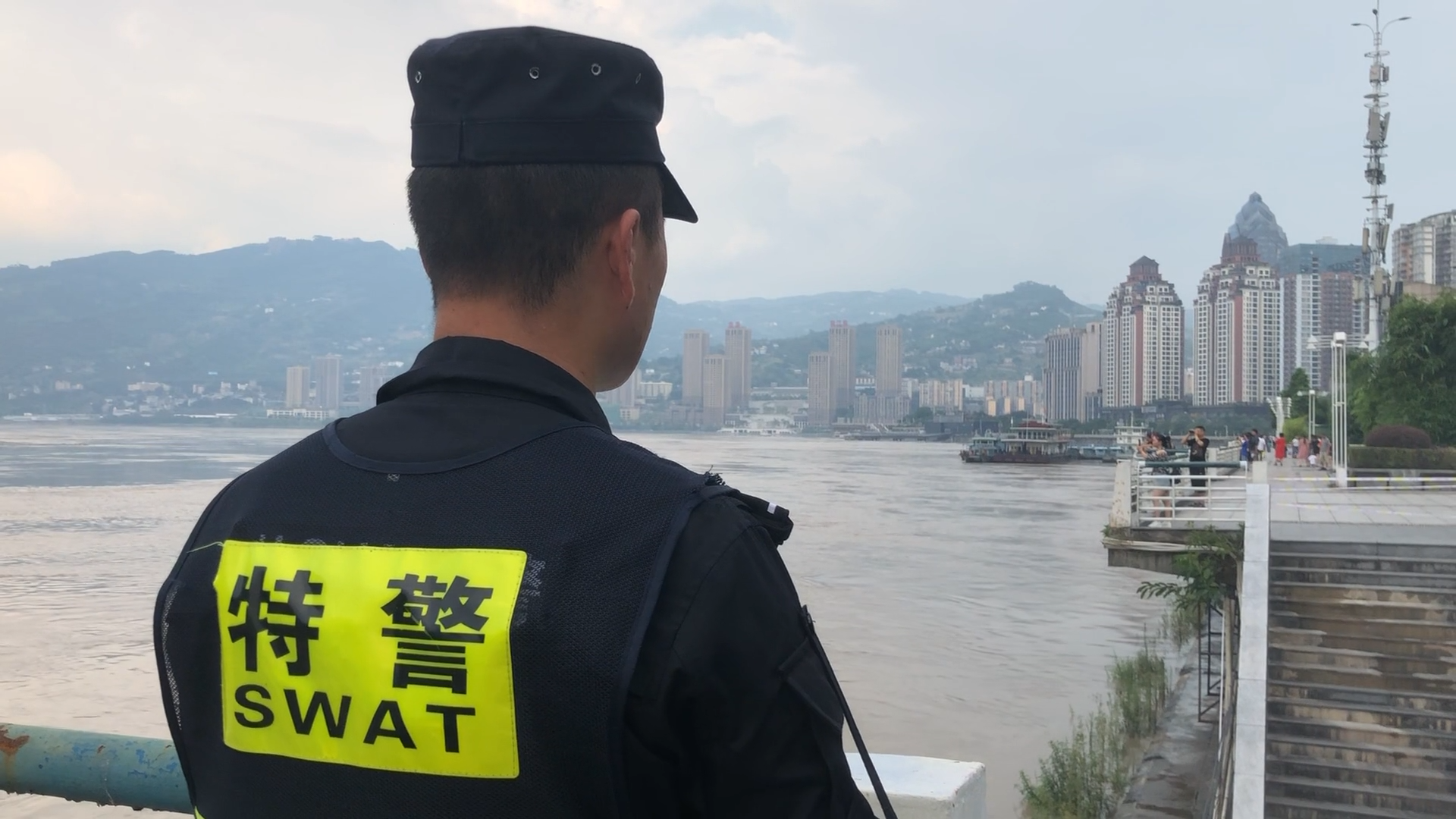 涪陵义和洪峰.00_27_44_07.静止020