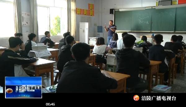 墨香满溢_文艺志愿者“到人民中去”