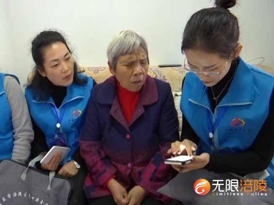 人口普查进行时 社区“蓝精灵”在行动
