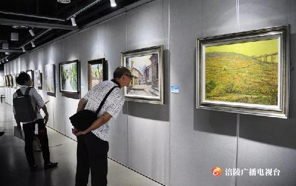 把家乡绘在画里，要看吗？