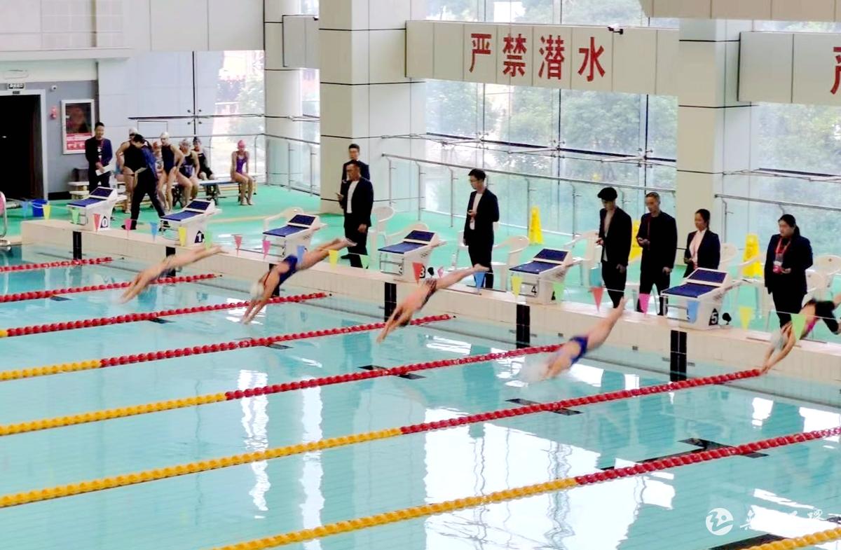 中医与康复养生学院2021级休闲体育专业游泳实践课顺利开课-雅安职业技术学院