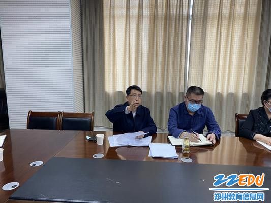 郑州市教育局教学研究室副主任孙红保做质量分析