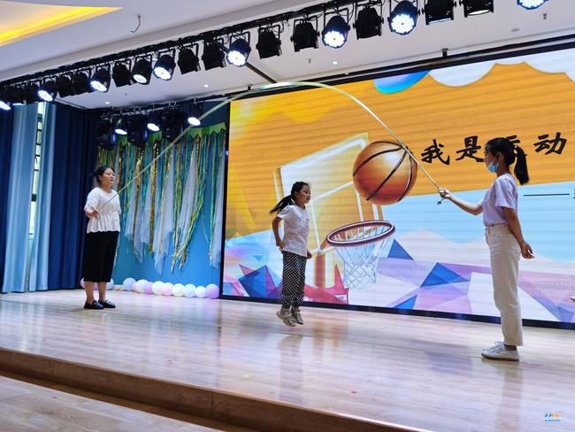 7.体育展示——看我跳的高不高