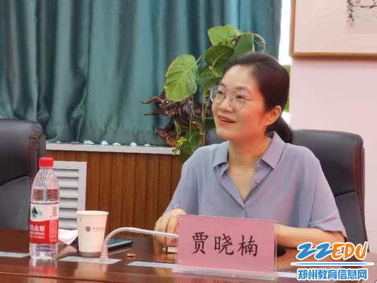 团市委统战部部长贾晓楠介绍郑州市青联工作概况