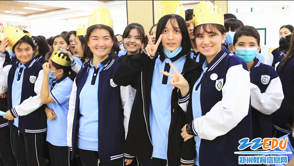 6.小寿星们生日快乐！