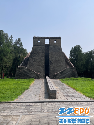 参观观星台