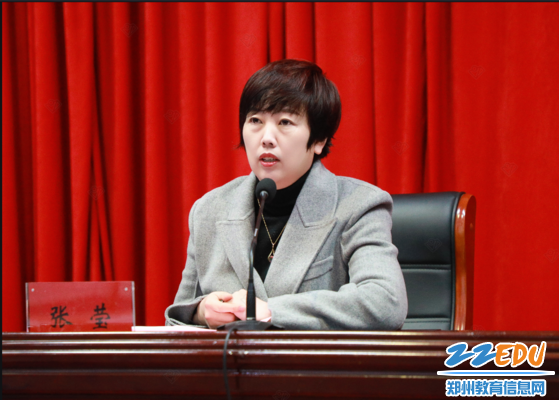 郑州九中校长张莹统筹部署开局“立新”工作的方方面面