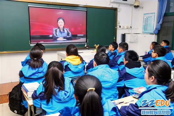 3学生代表王一帆发言_副本