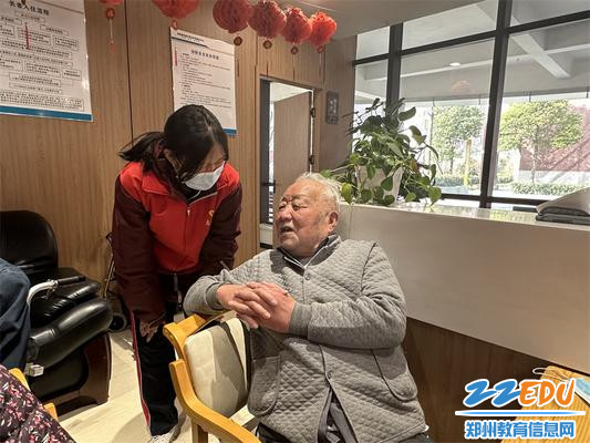 听爷爷讲过去的事情