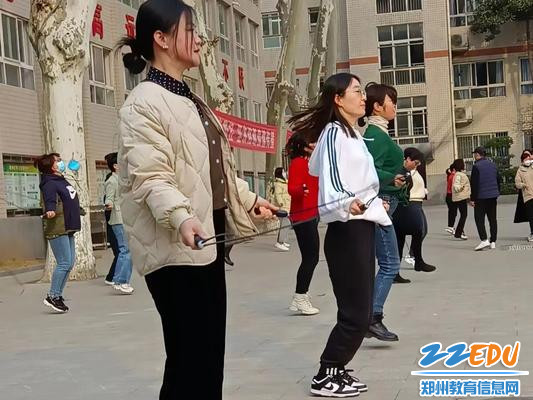 激动人心的“一分钟短绳竞速”项目