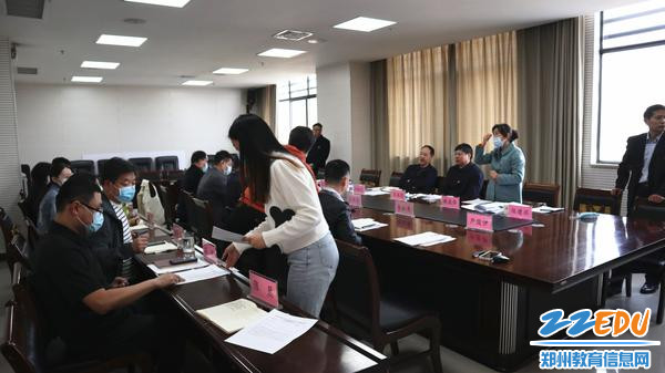 民主测评环节