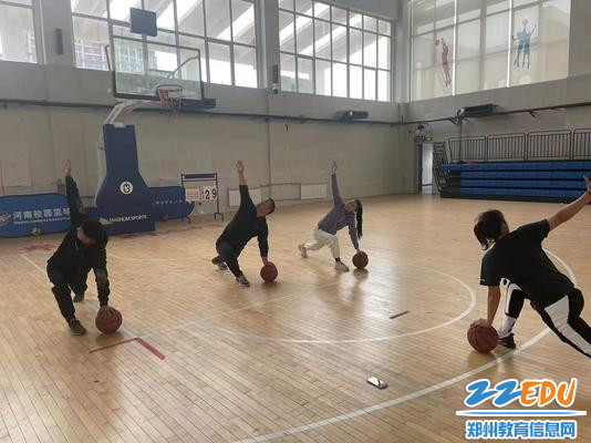 体育教师集体训练基本功