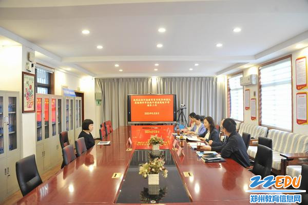 河南教育家书院导师团队到郑州市扶轮外国语高级中学指导工作
