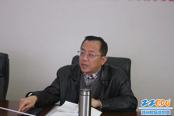 魏勇强调安全工作是学校的重要工作，应该放在首要位置