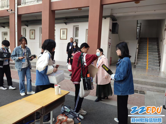 参赛选手检录入场