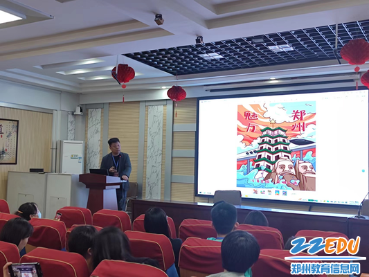 专家评委赛后点评参赛选手作品