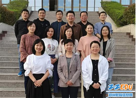 郑州市实验高中政治学科组成员