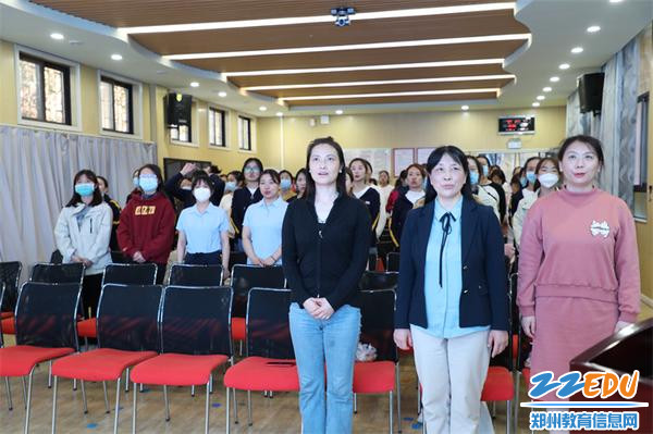 1.郑州市教工幼儿园党支部书记、园长陈春参与本次活动
