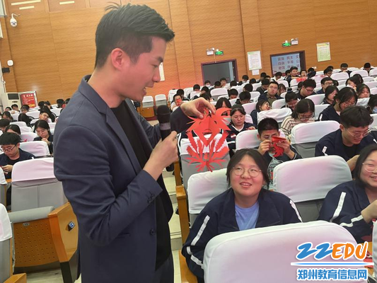 畅杨杨老师悉心指导