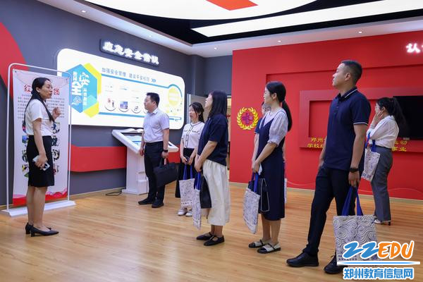 3.调研核查工作组考察社团
