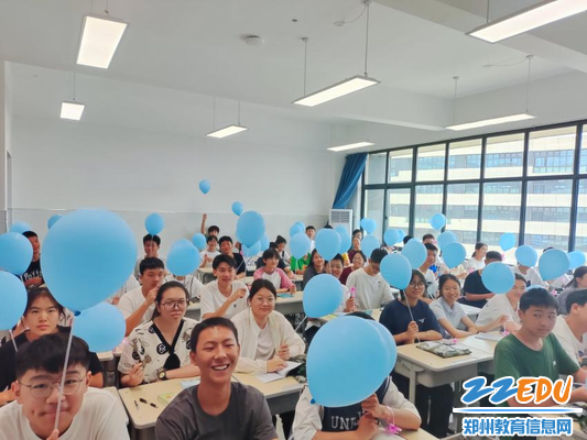 欢声笑语，放飞梦想