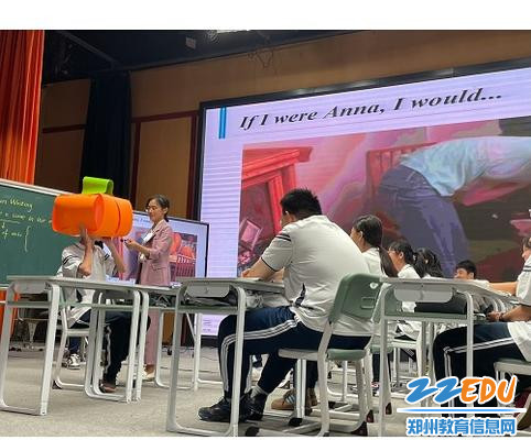 郑州九中刘若冰老师观摩课授课现场