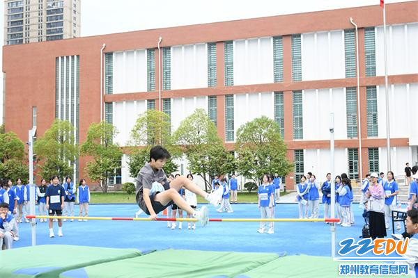 9、跳高