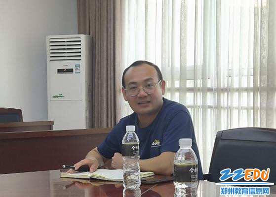 3老教师案例丰富生动 3老教师案例丰富生动