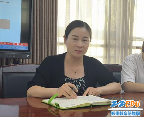 2工会主席蒋潇 欢迎新任教师 2工会主席蒋潇 欢迎新任教师