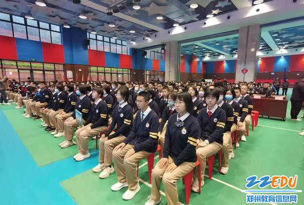 2.参加学校活动的2024届笃行4班