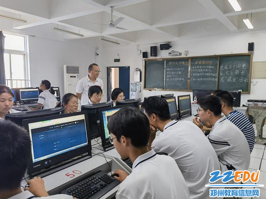 8新生心理测试，爱自己从了解自己开始