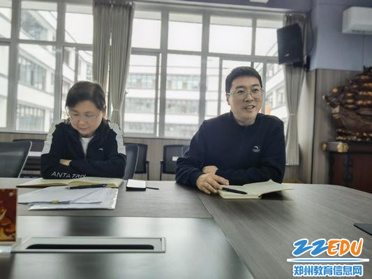 郑州八中新校区校长李益寄语青年教师