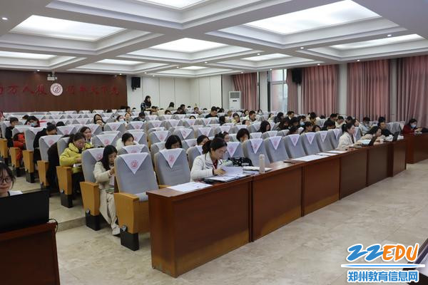 3参赛教师候场中