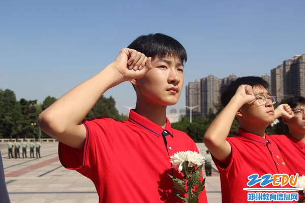 3.经贸学子发出强国誓言