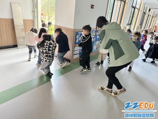 巩义市和平路幼儿园2
