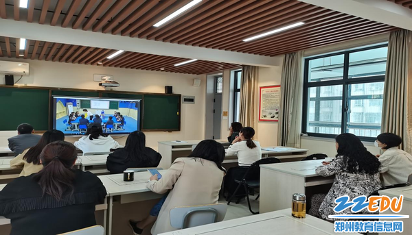 郑州市金水区利智学校教师观摩教学