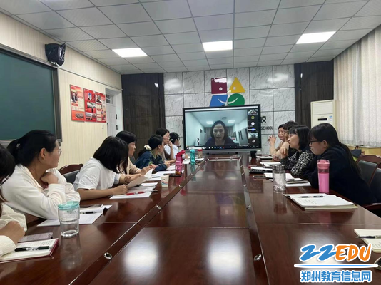 郑州市特殊教育教研员田冰总结发言
