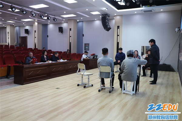 红色基因传承情景剧比赛现场