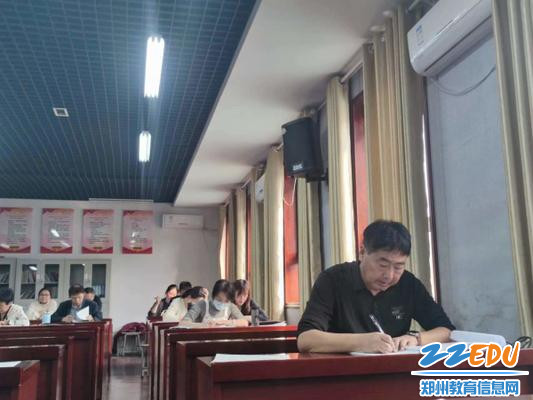 3.杨校长听课