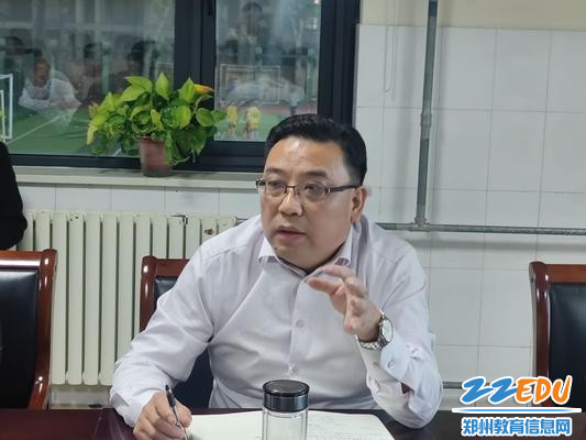 校长曾涛总结讲话