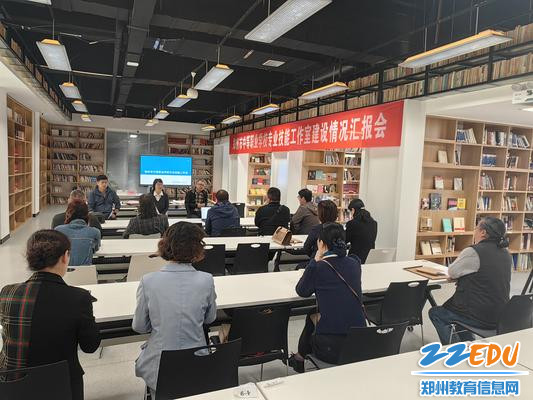 9工作室主持人座谈会