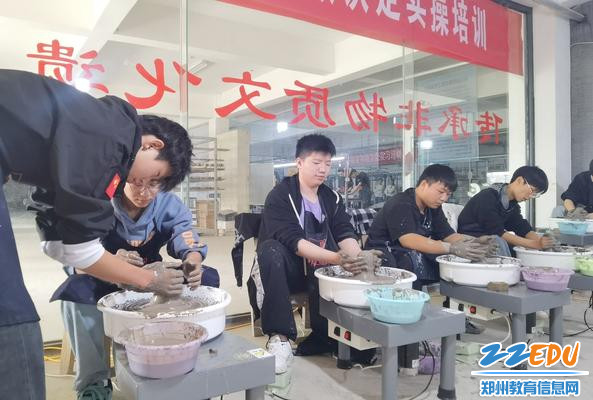 学生实践练习技艺