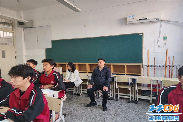 入班听课