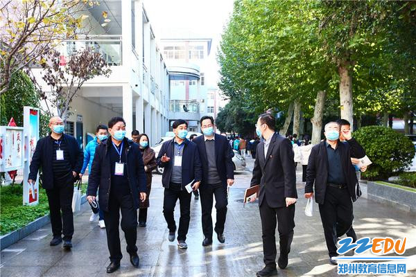 实地考察