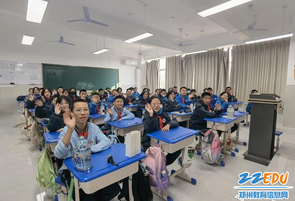 文明始于问候，问候传递温暖。
